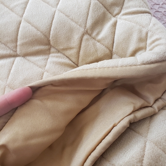 The Christmas Shoppe Plush Beige Tree Skirt - Picture 7 of 9